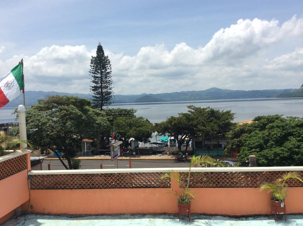 Hotel Juros Catemaco Exteriér fotografie